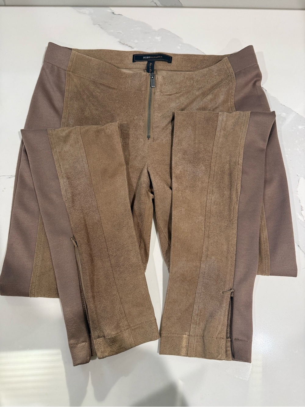 BCBGMaxAzria Taupe Suede-Panel Skinny Pants